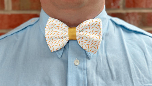 Carrot Easter Bow Tie for Boys and Men • Easter Accessories • Spring Bow Tie • Boy Bow Tie • Mens Bow Tie • Handmade