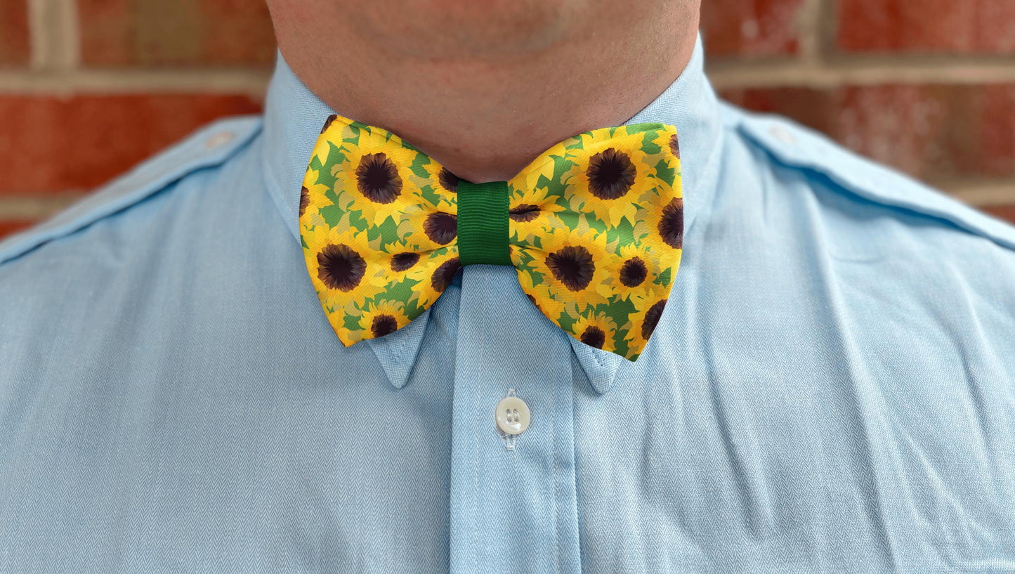 Sunflower Pattern Bow Tie with Adjustable Elastic Strap in 21 Ribbon Colors • Boy Bow Tie • Men's Bow Tie • Handmade