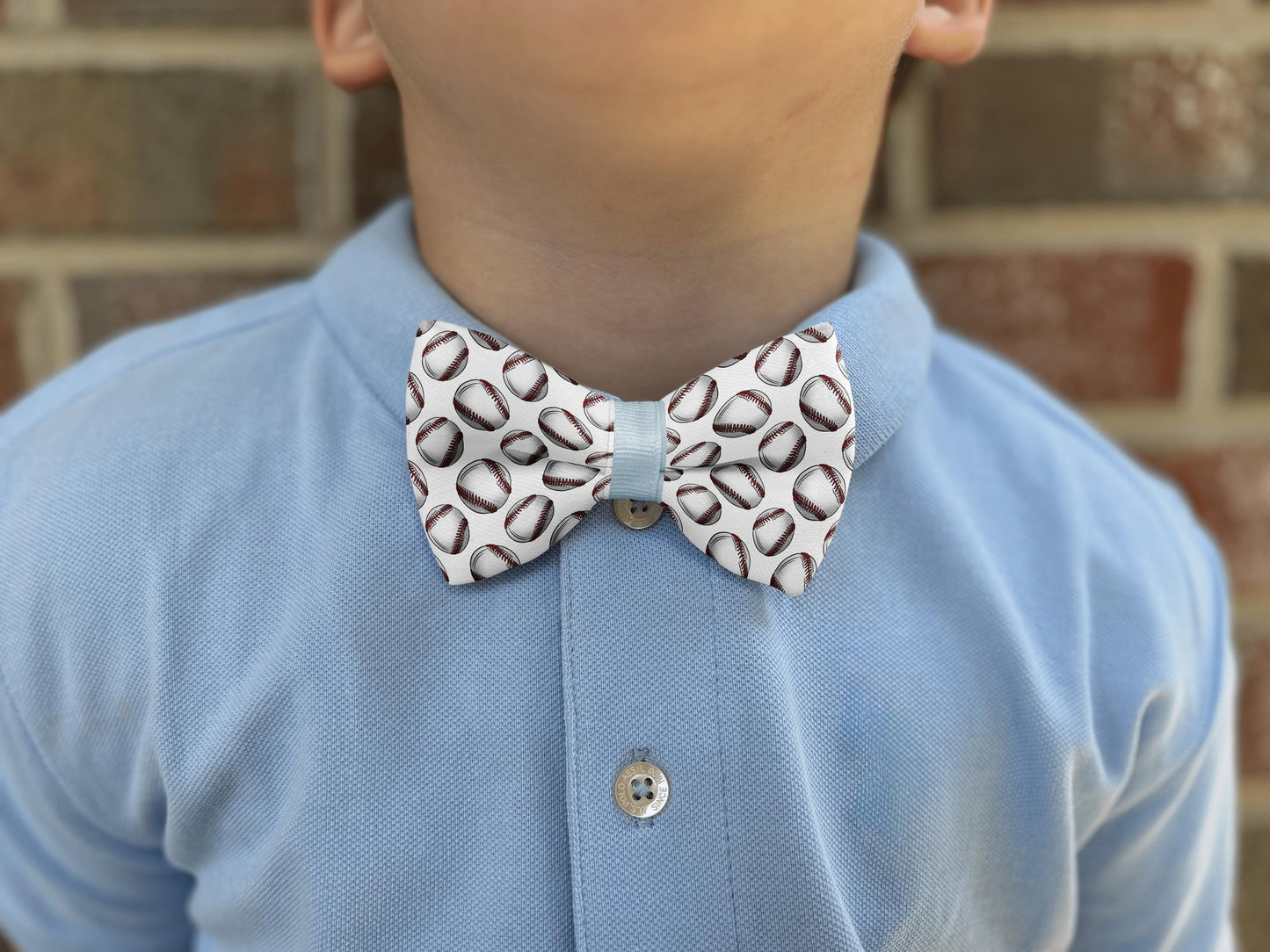 Boy's Bow Tie with Baseball Pattern • Sports Theme • Perfect for Baseball Fans • A Home Run Gift • Boy Bow Tie • Mens Bow Tie • Handmade