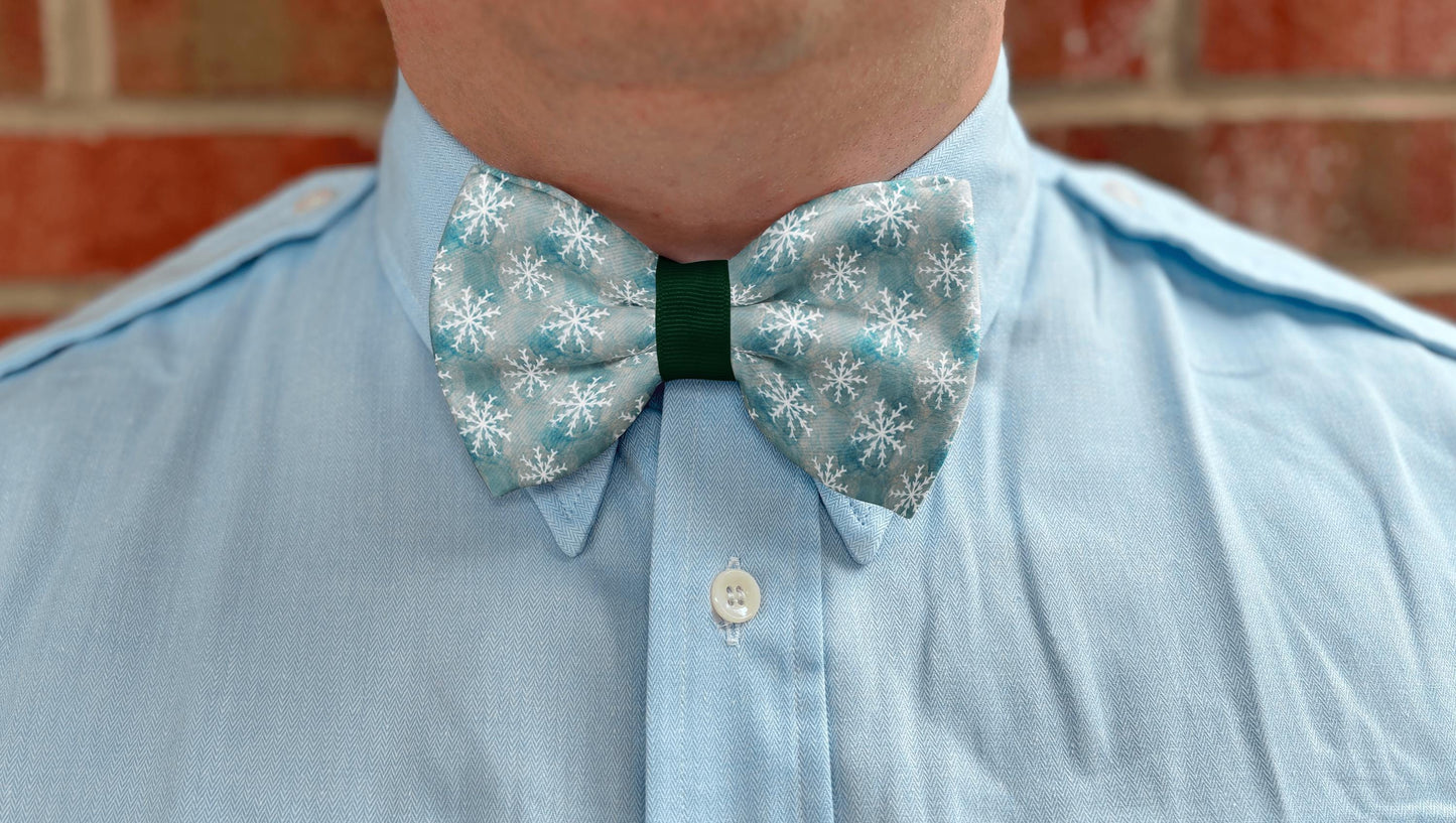 Winter Snowflakes Bow Tie for Boys & Men • 21 Ribbon Colors • Elegant Watercolor Blue and White • Boy Bow Tie • Men's Bow Tie • Handmade