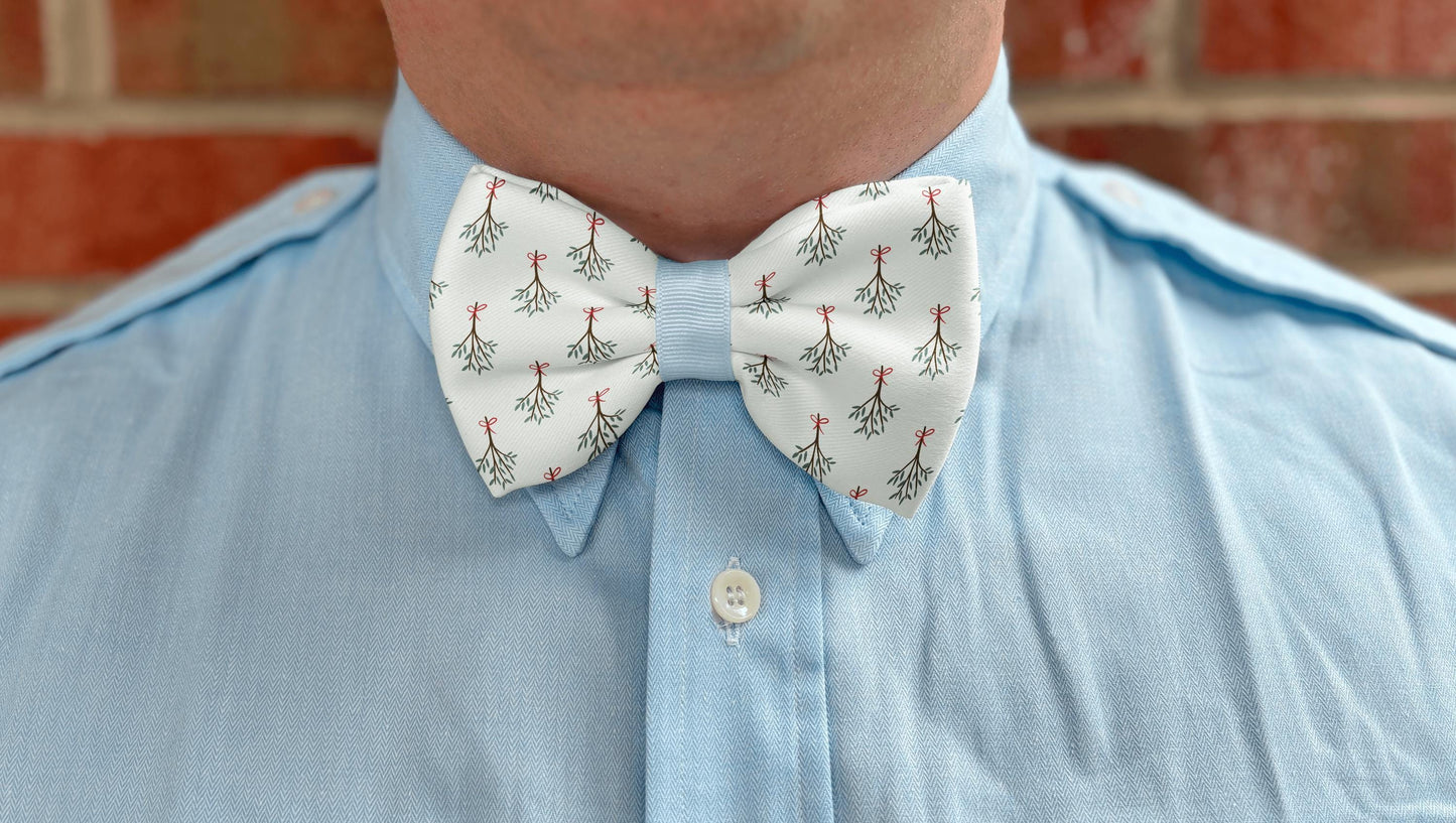 Mistletoe Magic Festive Holiday Bow Tie • Christmas Bow Tie • 21 Ribbon Colors • Boy Bow Tie • Men's Bow Tie • Handmade