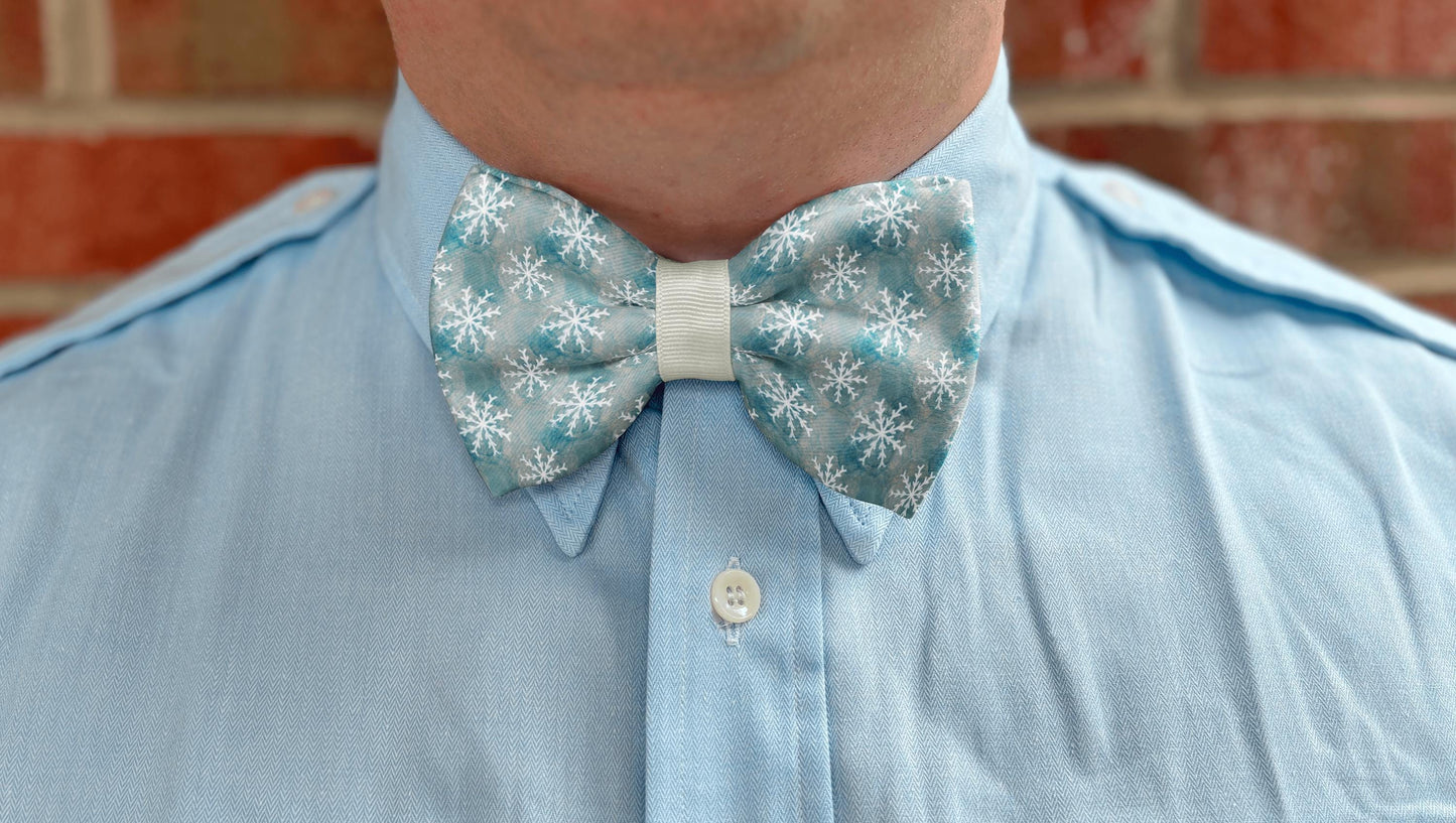 Winter Snowflakes Bow Tie for Boys & Men • 21 Ribbon Colors • Elegant Watercolor Blue and White • Boy Bow Tie • Men's Bow Tie • Handmade